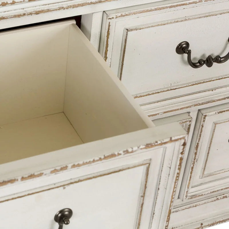 La commode à 7 tiroirs marron vieilli et blanc antique