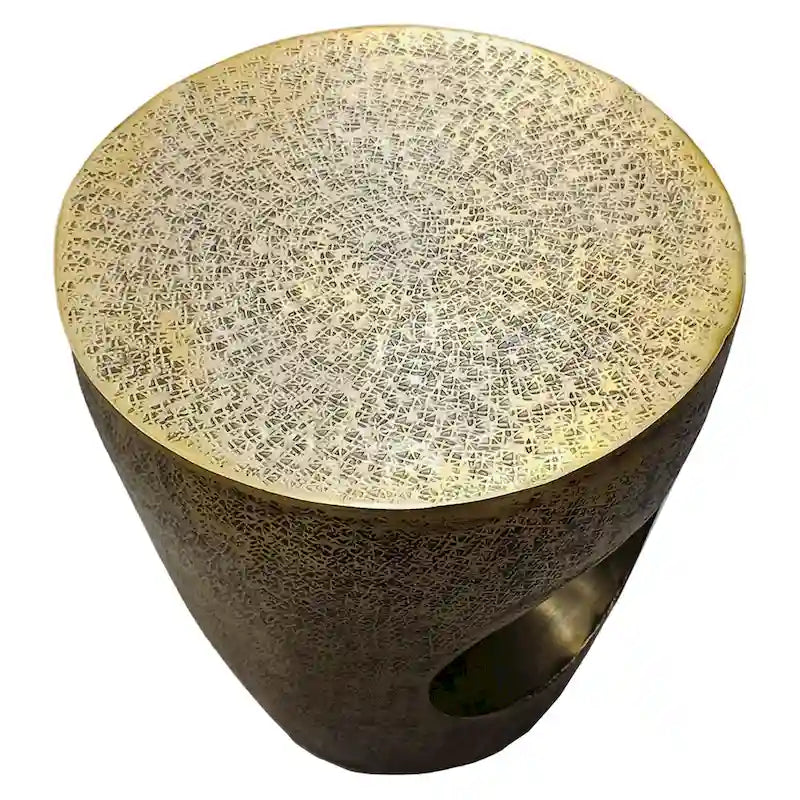 Table d'appoint de 17 pouces, forme de tambour conique avec centre creux unique, aluminium finition laiton antique