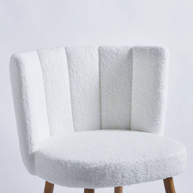 Table à manger ronde avec 4 chaises en tissu peluche Teddy